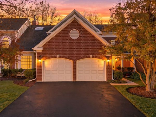 112 Rutgers Court , Glenview, IL 60026