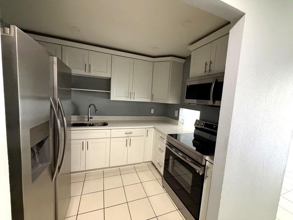 2029 NW 46TH Avenue, Unit E201, Lauderhill, FL 33313