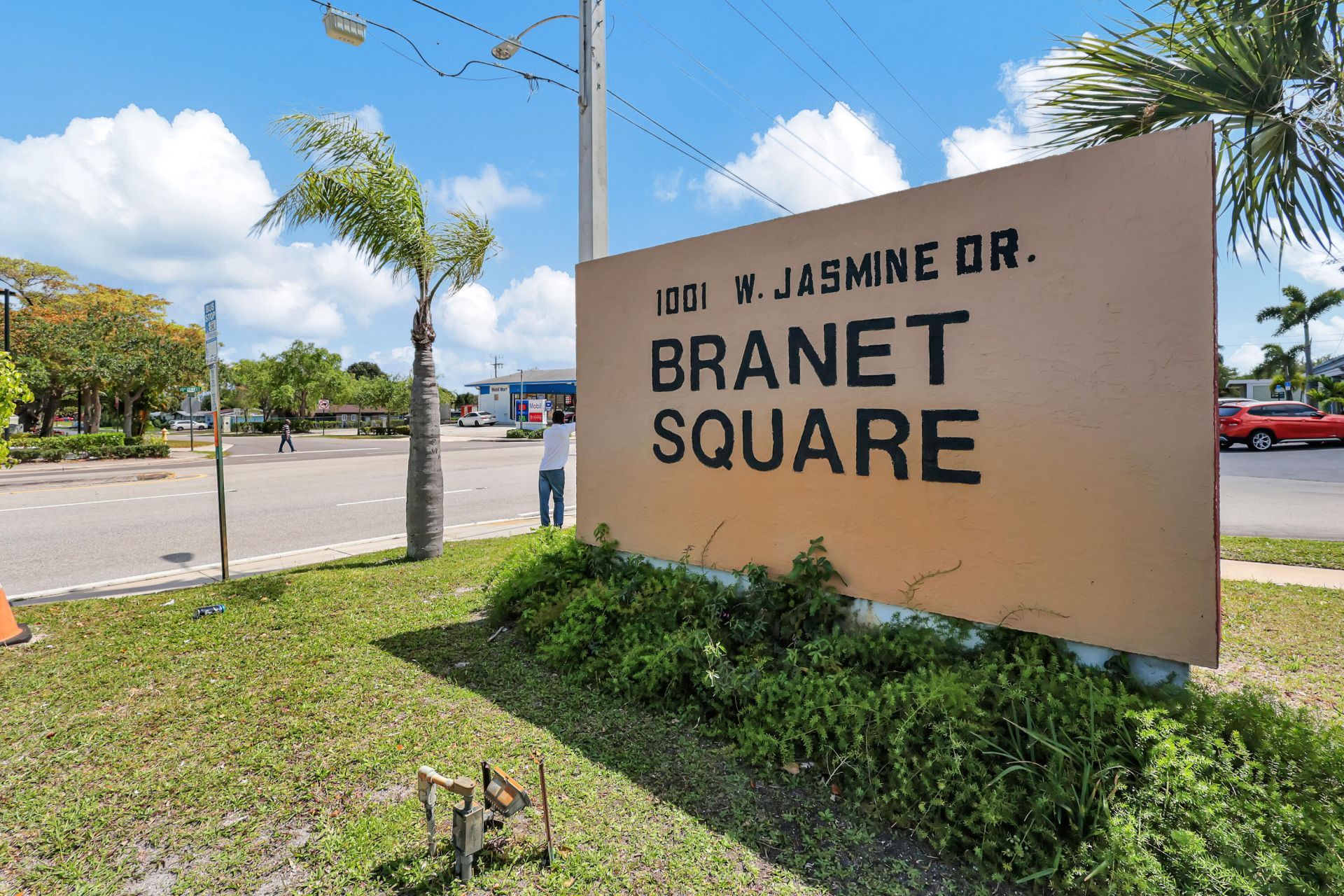 1001 W Jasmine Drive, Unit M, Lake Park, FL 33403 Photo