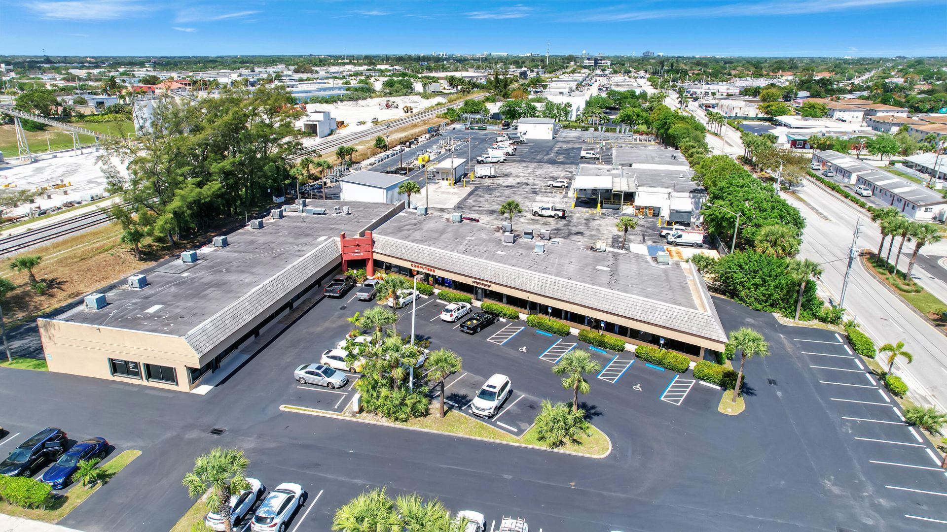 1001 W Jasmine Drive, Unit M, Lake Park, FL 33403 Photo