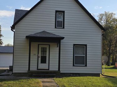 325 E DELTA Street, HANCOCK, IA 51536