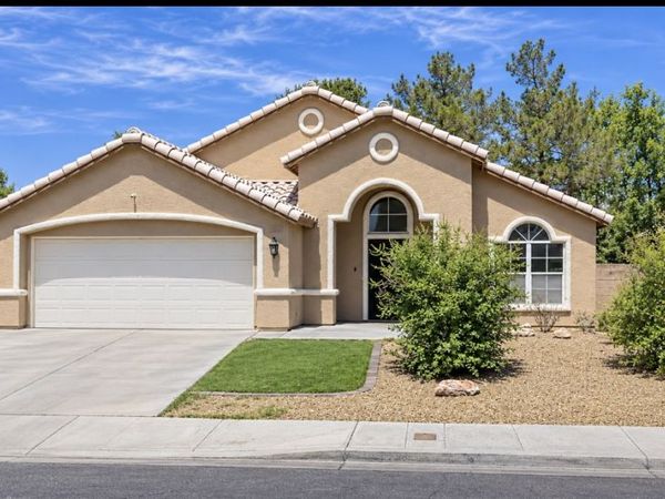 6904 Haven Hollow Avenue , Las Vegas, NV 89130