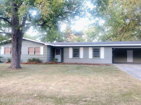 232 Southbrook Drive, Jackson, MS 39211