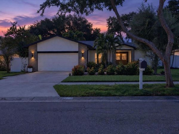 2406 COUNTRY TRAILS DRIVE , SAFETY HARBOR, FL 34695