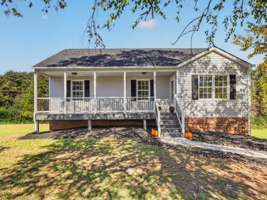 5555 Gladys Road, Altavista, VA 24517