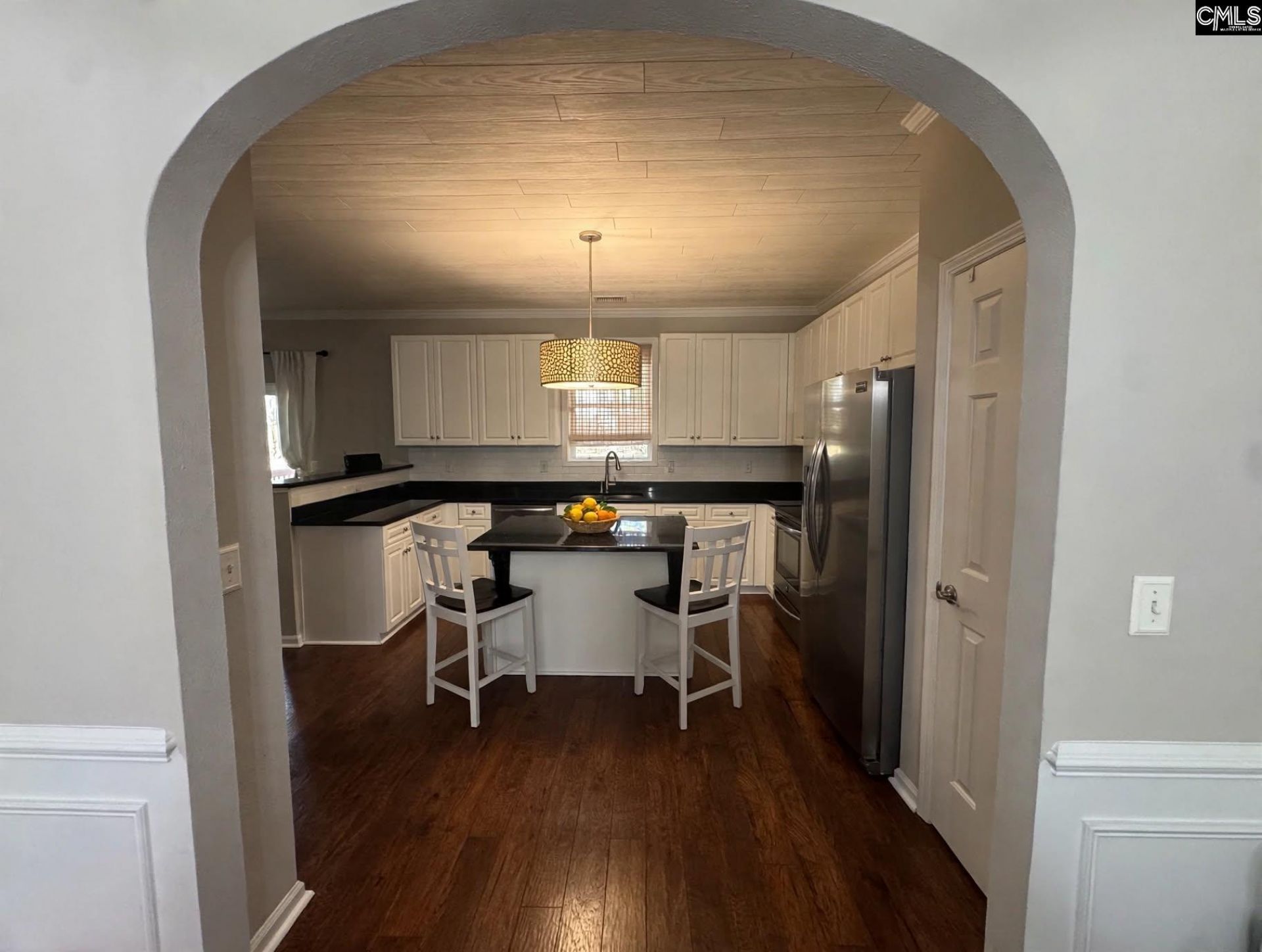 200 Austree Drive  Photo 5