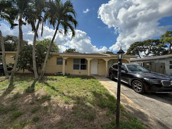 6300 SW 41ST Street, Davie, FL 33314