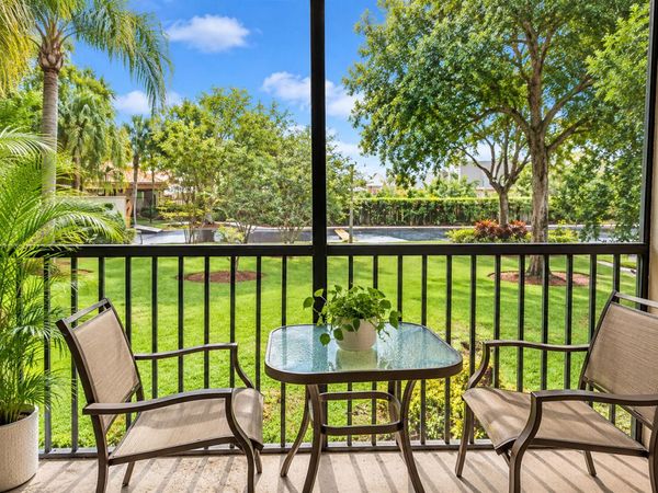 15805 W WATERSIDE Circle, Unit 205, Sunrise, FL 33326