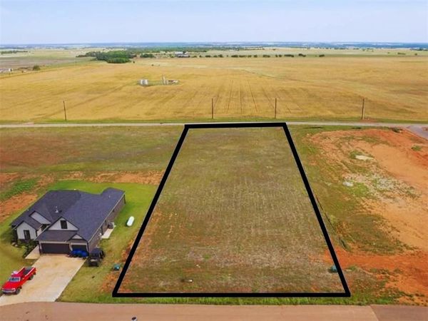 29243 Colt Court, Cashion, OK 73016