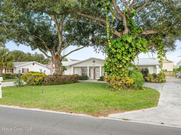 3324 Sunrise Boulevard , Fort Pierce, FL 34982