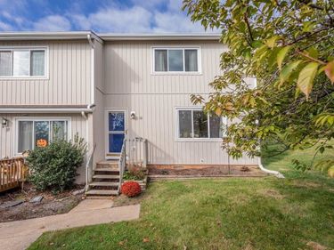 15 VILLAGE SQ, HARRISONBURG, VA 22802