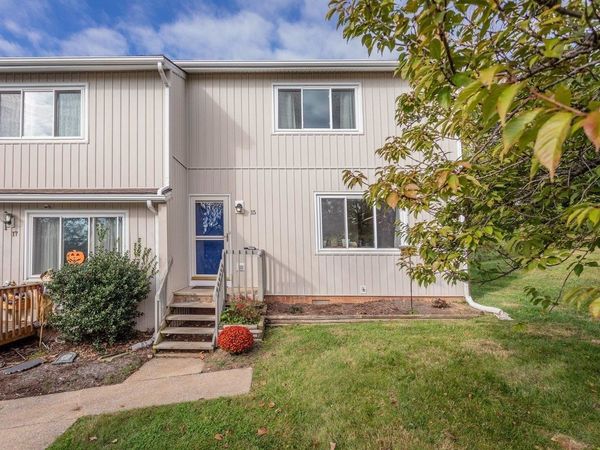 15 VILLAGE SQ, HARRISONBURG, VA 22802