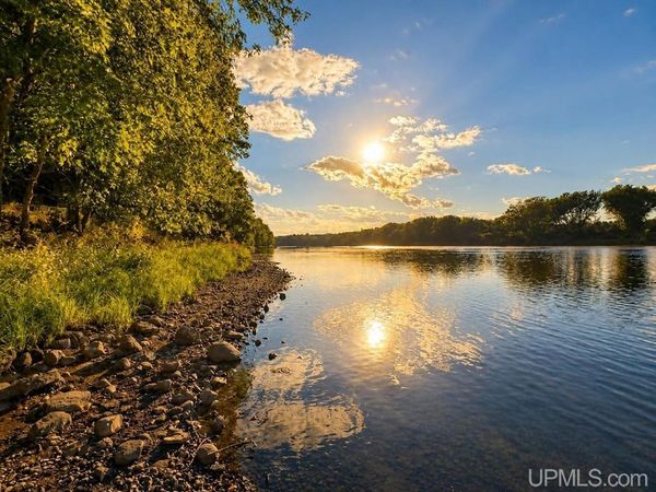 N6960 Z-1 or 19 Rd Road, Lake Twp, MI 49887