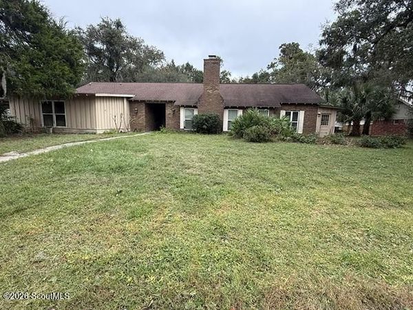 208 King Cotton Road , Brunswick, GA 31525