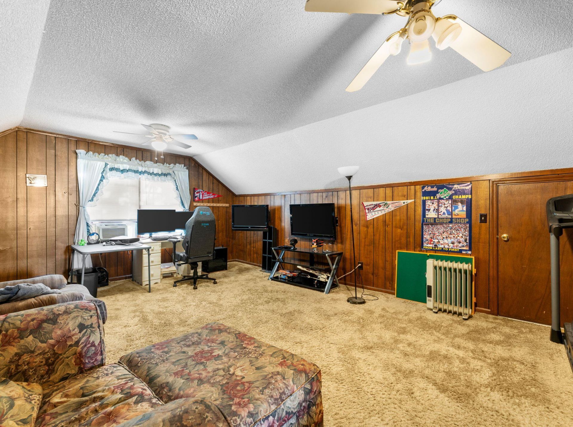107 Dunbury Drive Photo 25