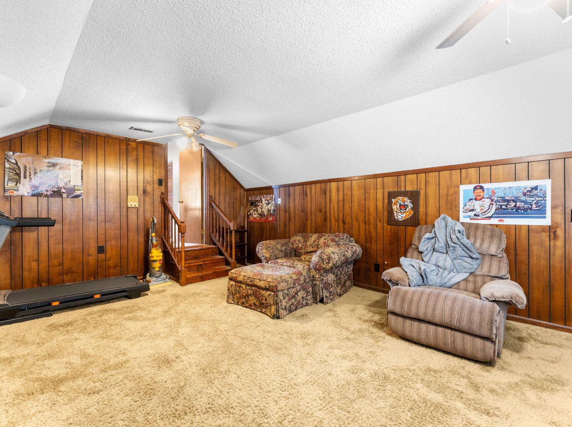 107 Dunbury Drive Photo 26