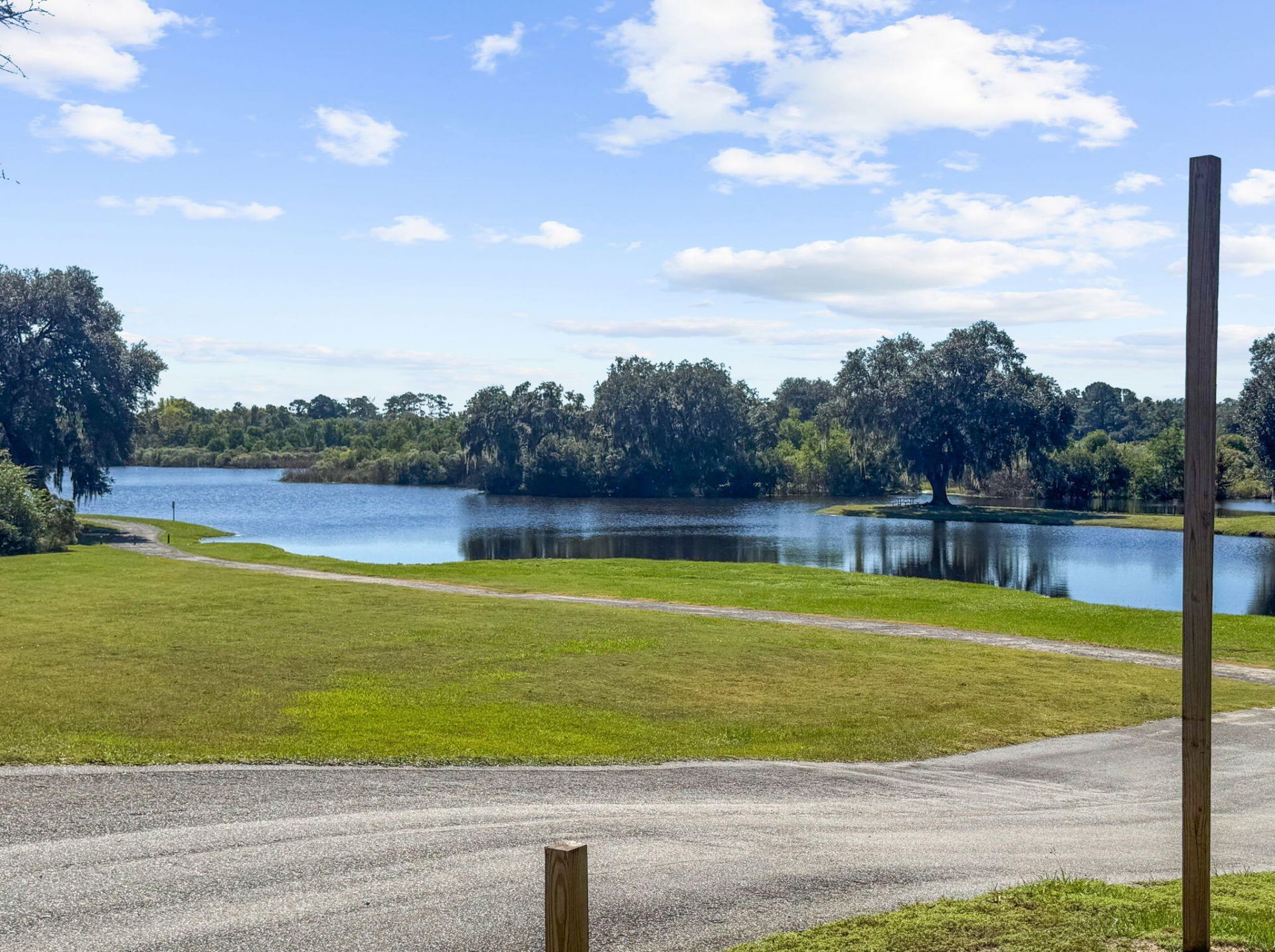 107 Dunbury Drive Photo 37