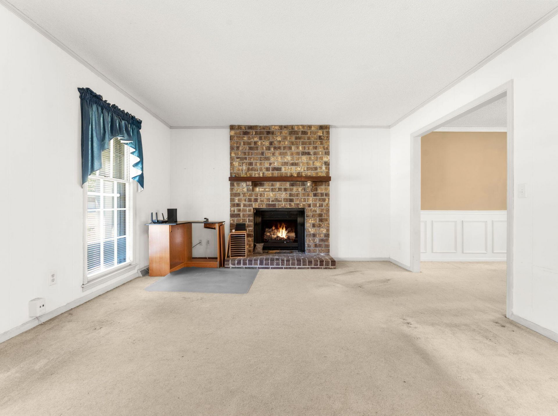 107 Dunbury Drive Photo 5