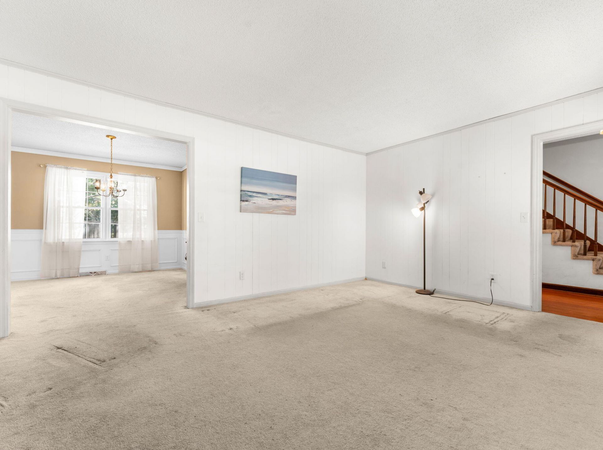 107 Dunbury Drive Photo 6