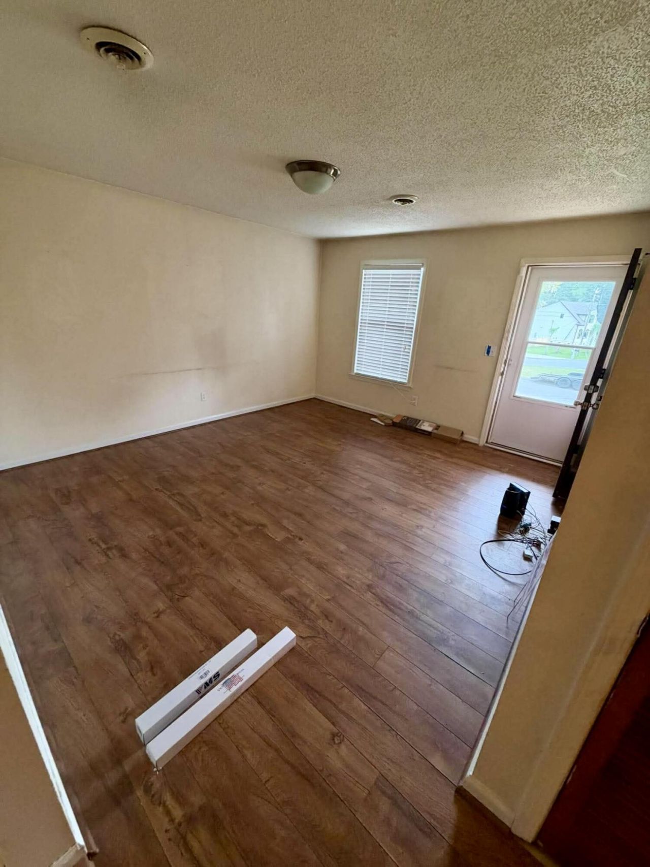 135 Parkwood Drive Photo 6