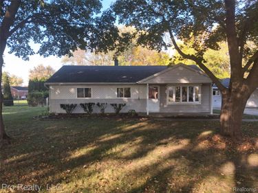 2557 Hearthside Drive , Ypsilanti Township, Mi 48198