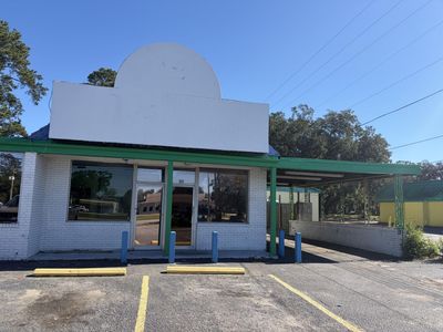 5522 Rivers Avenue , North Charleston, SC 29406
