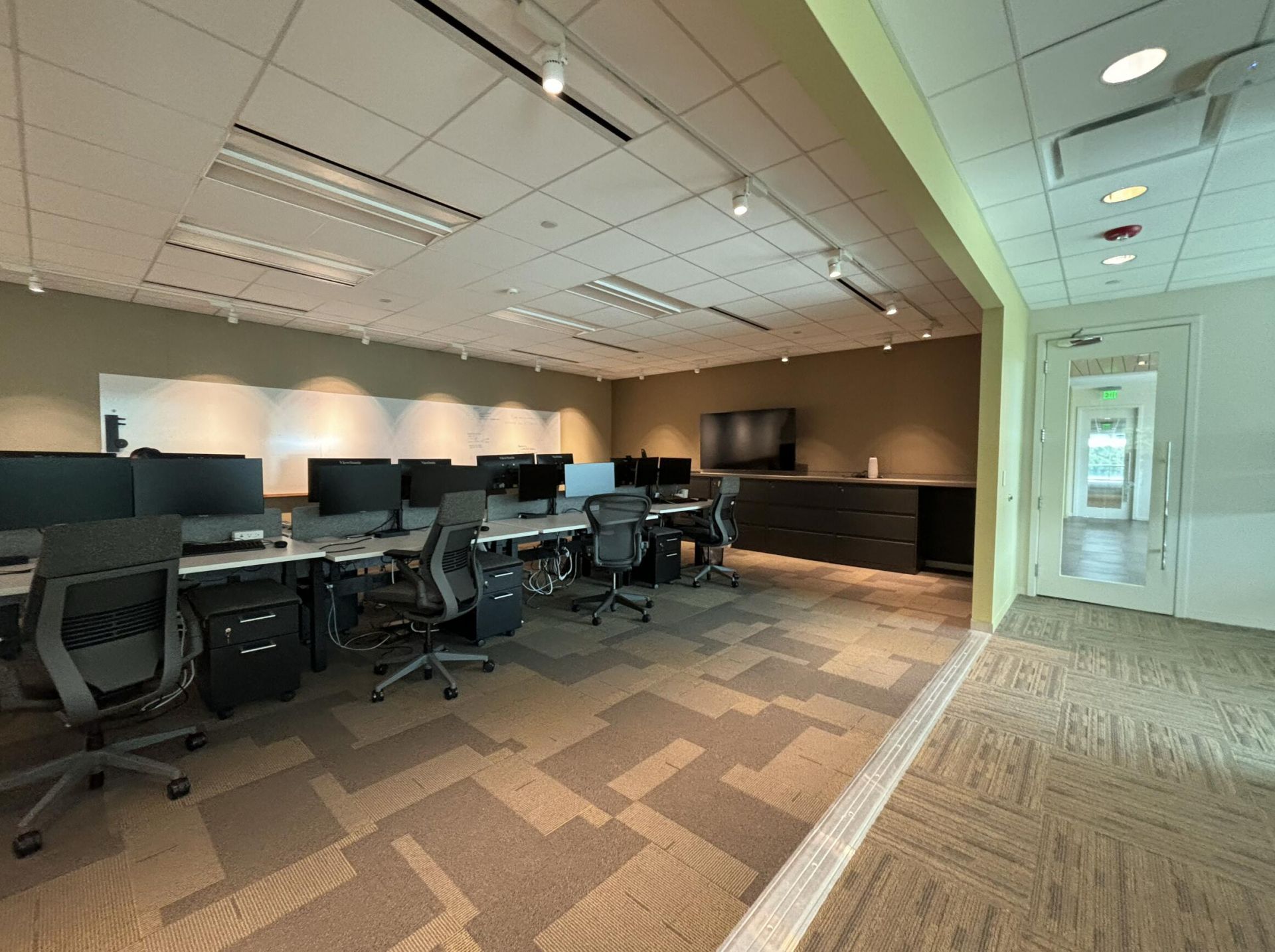 201 Sigma Drive  Photo 16