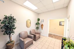 5401 Netherby Lane  photo 4