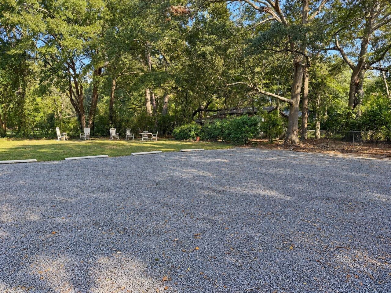 822 Wappoo Road  Photo 4