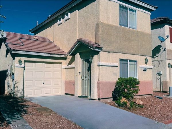 5266 Paradise Skies Avenue , Las Vegas, NV 89156