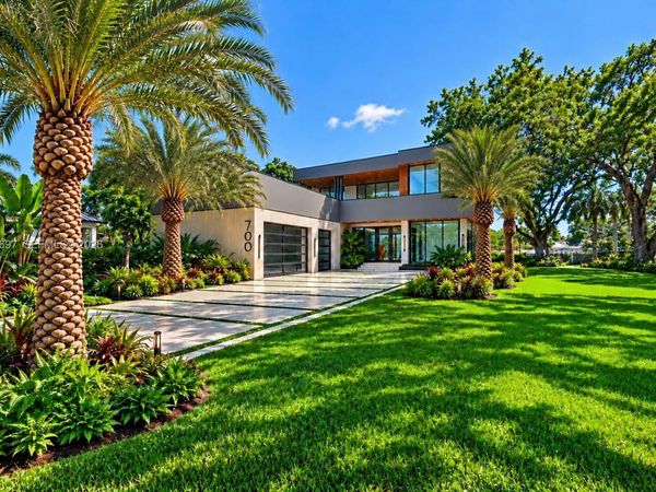 700 SW 12th Ave , Fort Lauderdale, FL 33312