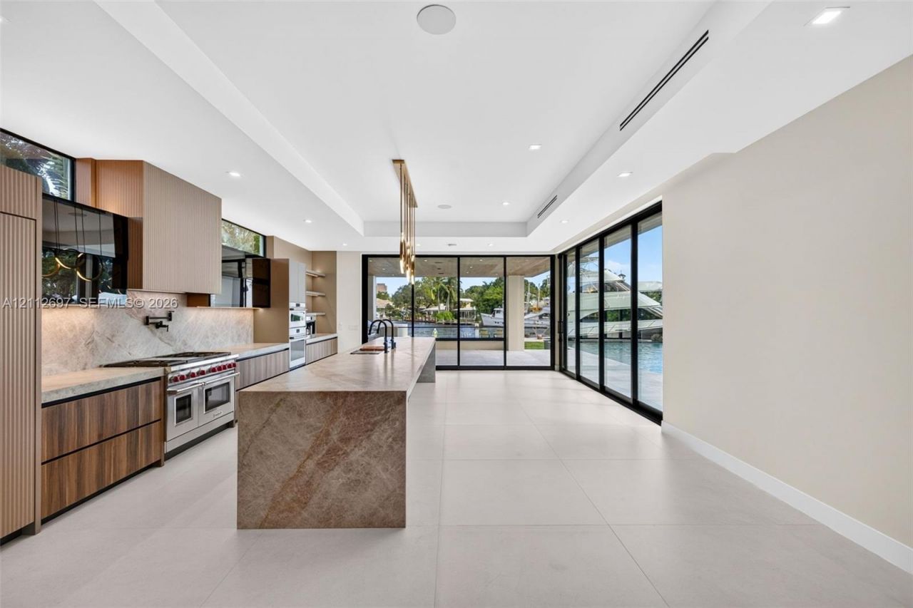 700 SW 12th Ave , Fort Lauderdale, FL 33312 Photo