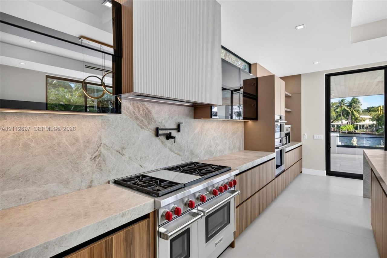 700 SW 12th Ave , Fort Lauderdale, FL 33312 Photo