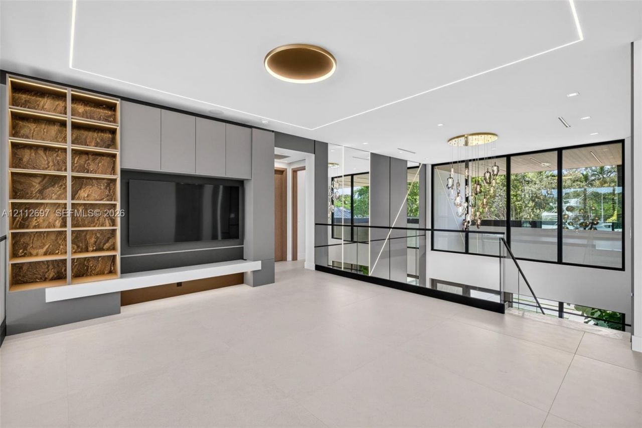 700 SW 12th Ave , Fort Lauderdale, FL 33312 Photo