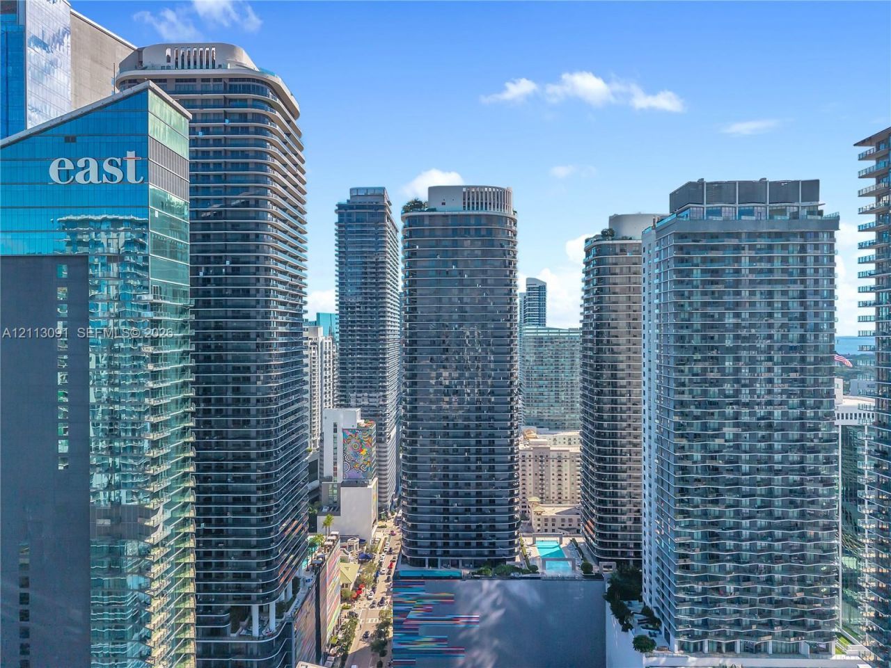 55 SW 9th St , Unit 1802, Miami, FL 33130 Photo