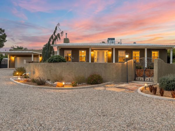 10646 Calle De Celina NW, Corrales, NM 87048
