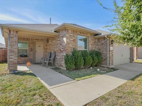 732 Watson Way , Crowley, TX 76036
