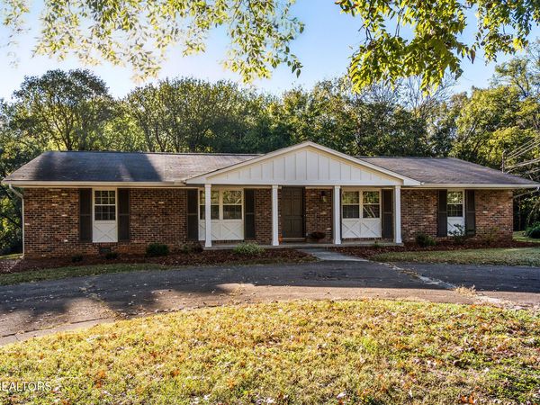 1230 April Drive, Knoxville, TN 37919