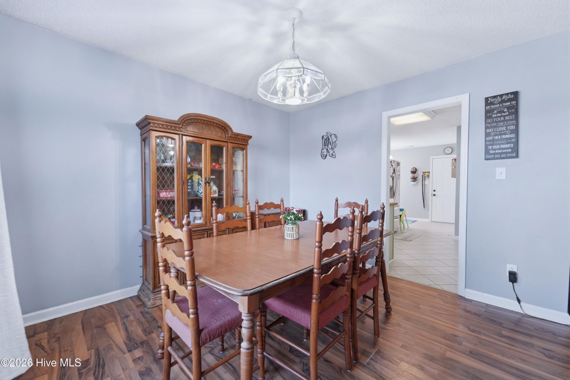 403 Spring Drive  Photo 12