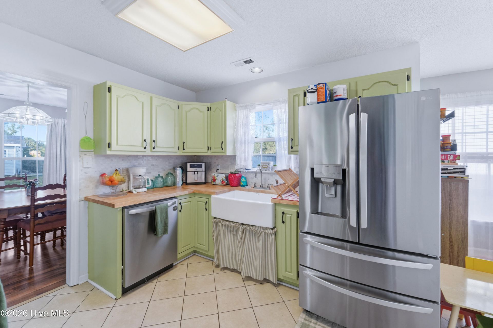 403 Spring Drive  Photo 22