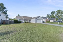 403 Spring Drive  photo 4