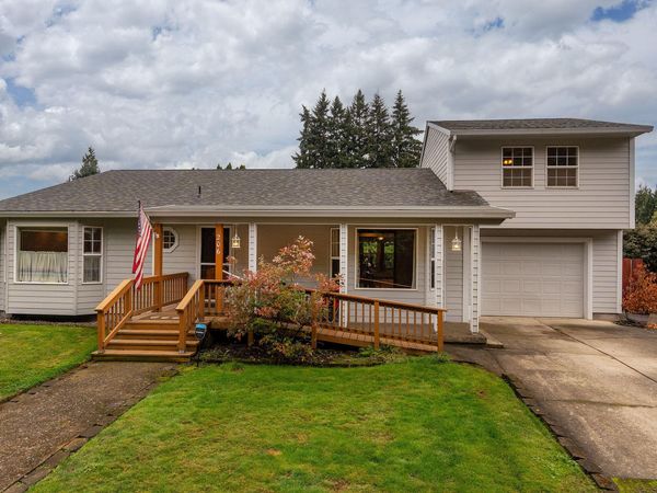 206 Miller Street, Molalla, OR 97038