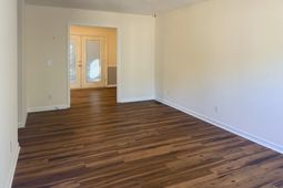1027 Medfield Road  photo 4