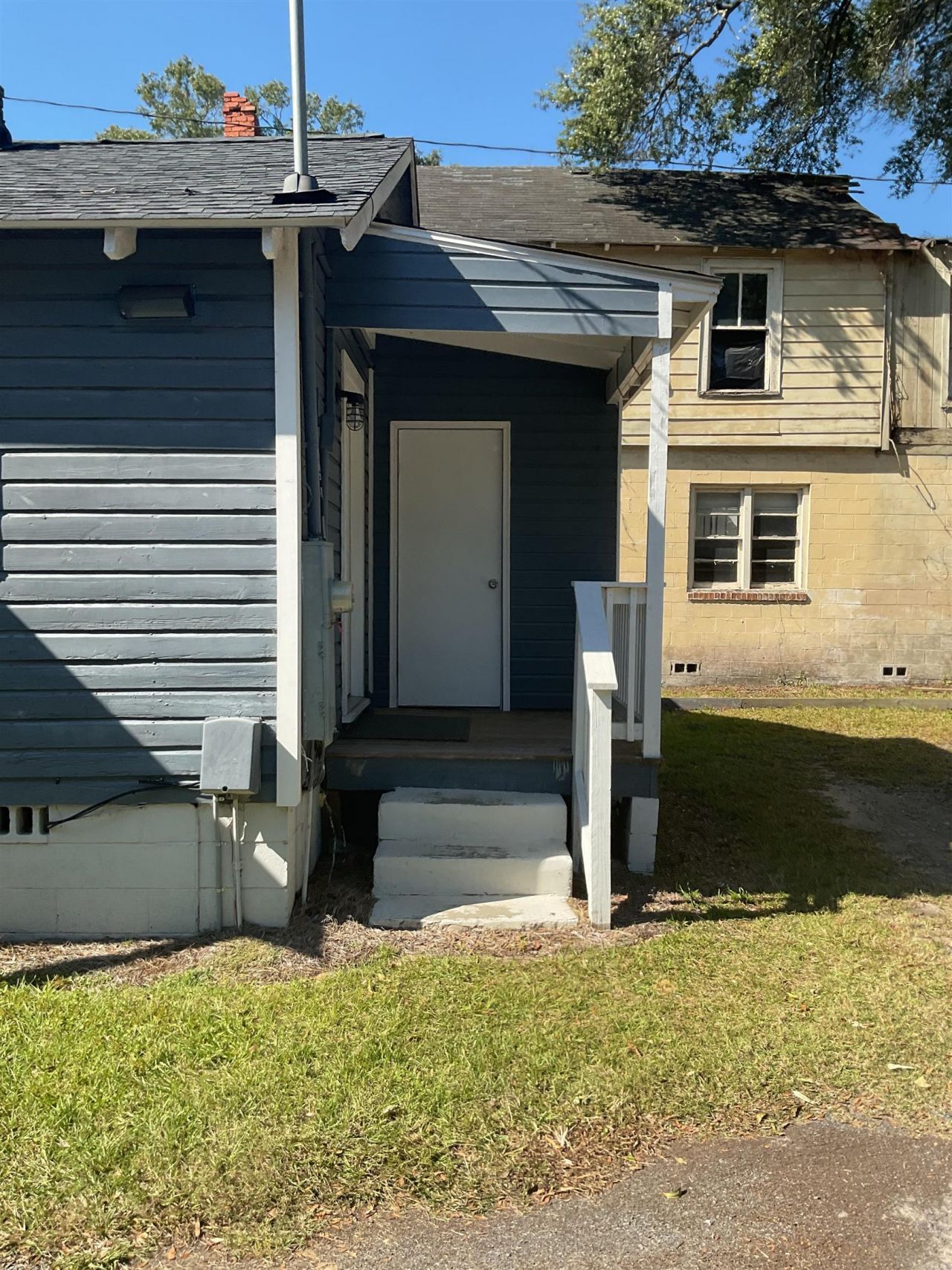 914 Duke St.  Photo 9