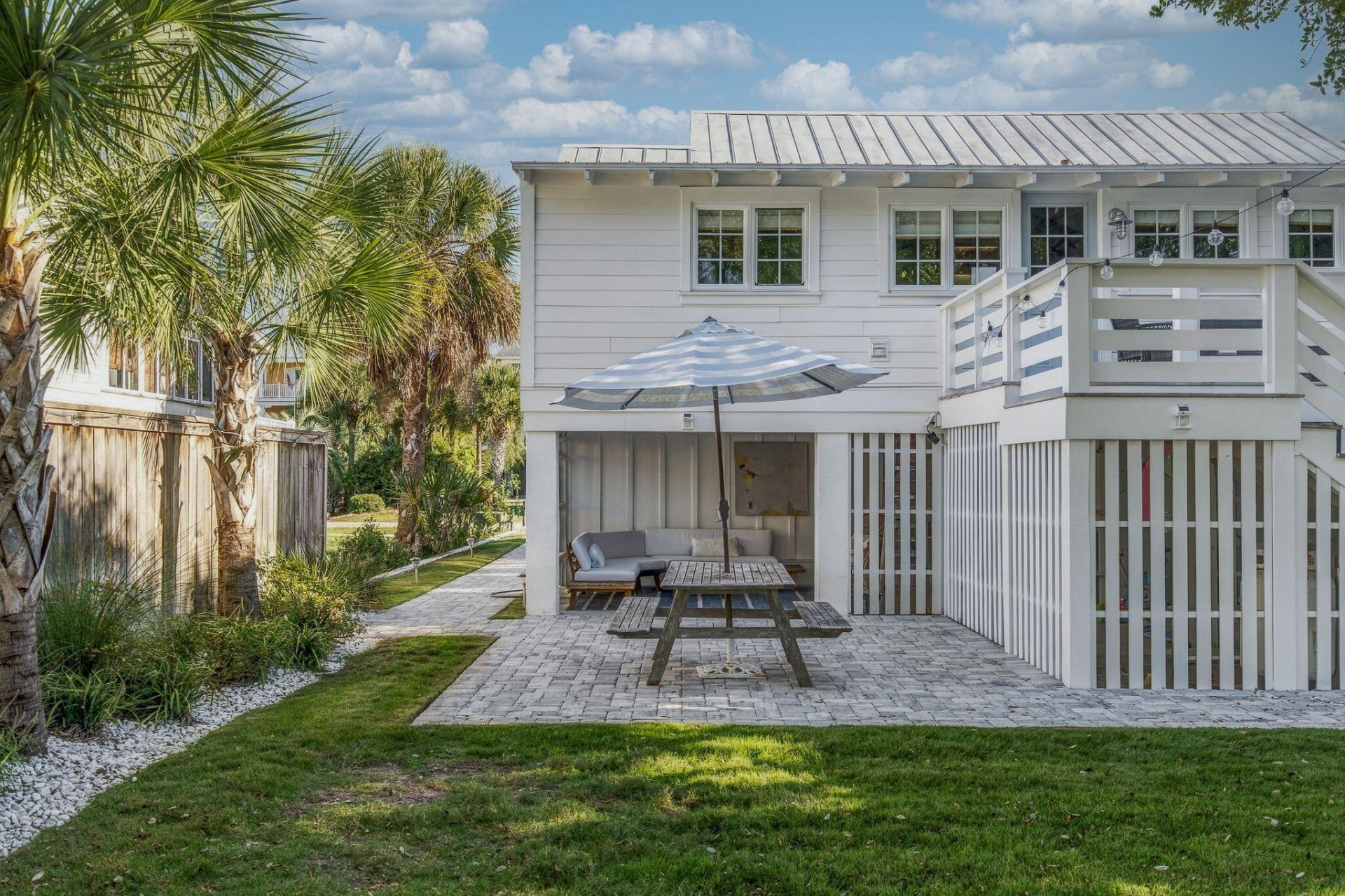 605 Ocean Boulevard Photo 42