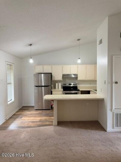 2536 Flint Drive  Photo 4