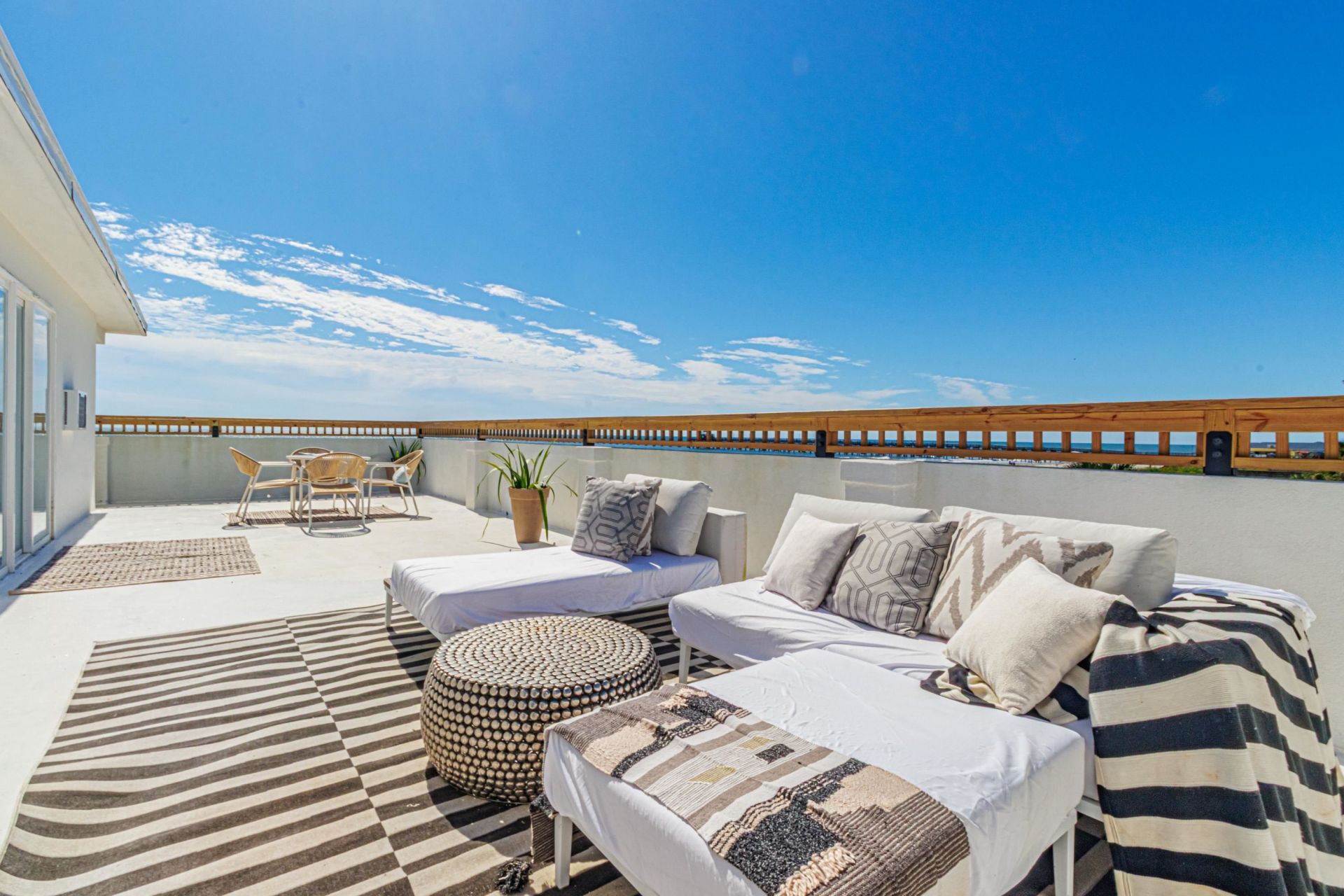 3802 N Ocean Blvd.  Photo 4