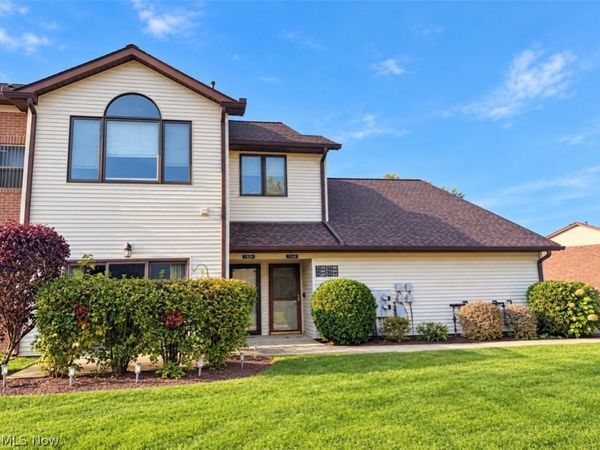 7190 Village Drive , Concord Twp, OH 44060