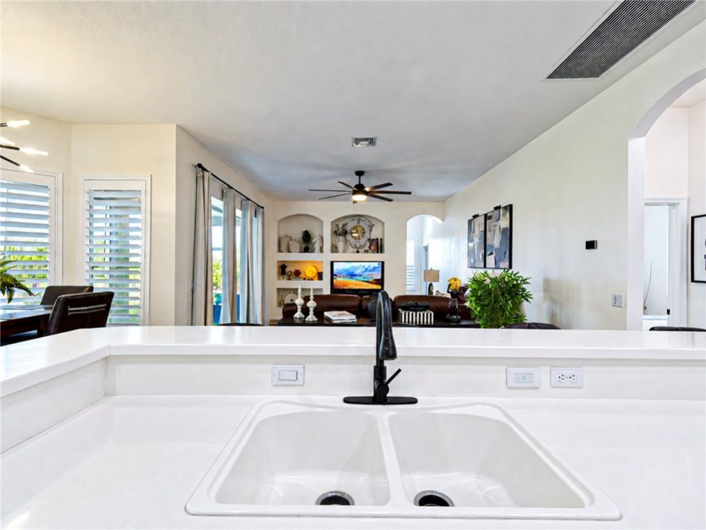 2618 Serenity Circle N, Fort Pierce, FL 34981 Photo