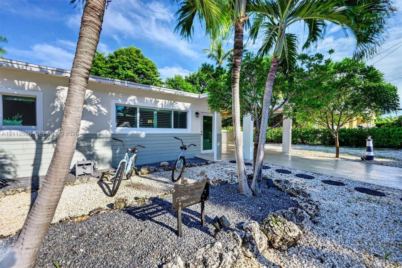8 Ocean View Blvd , Key Largo, FL 33037 Photo